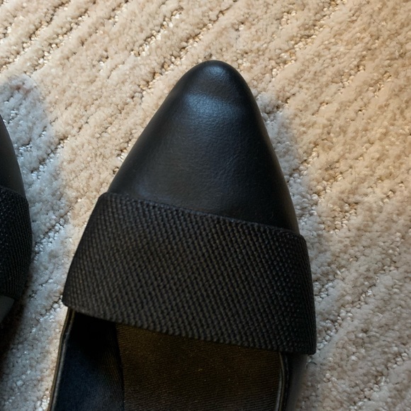 Vera Wang black flats - Picture 4 of 7
